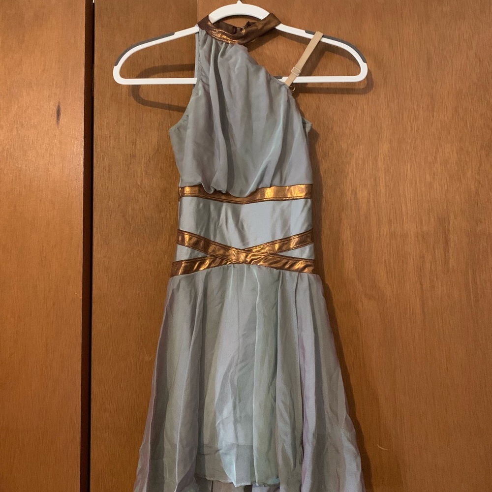 Grey dance costume